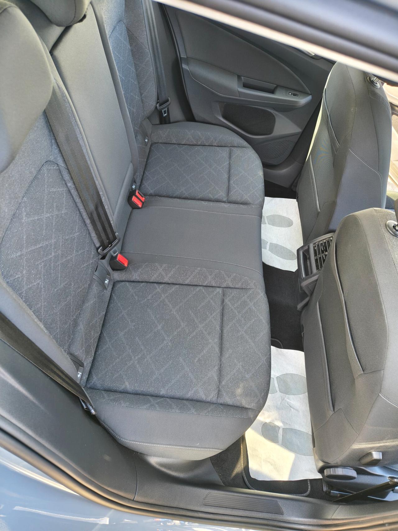 Volkswagen Golf 2.0 TDI 115 CV