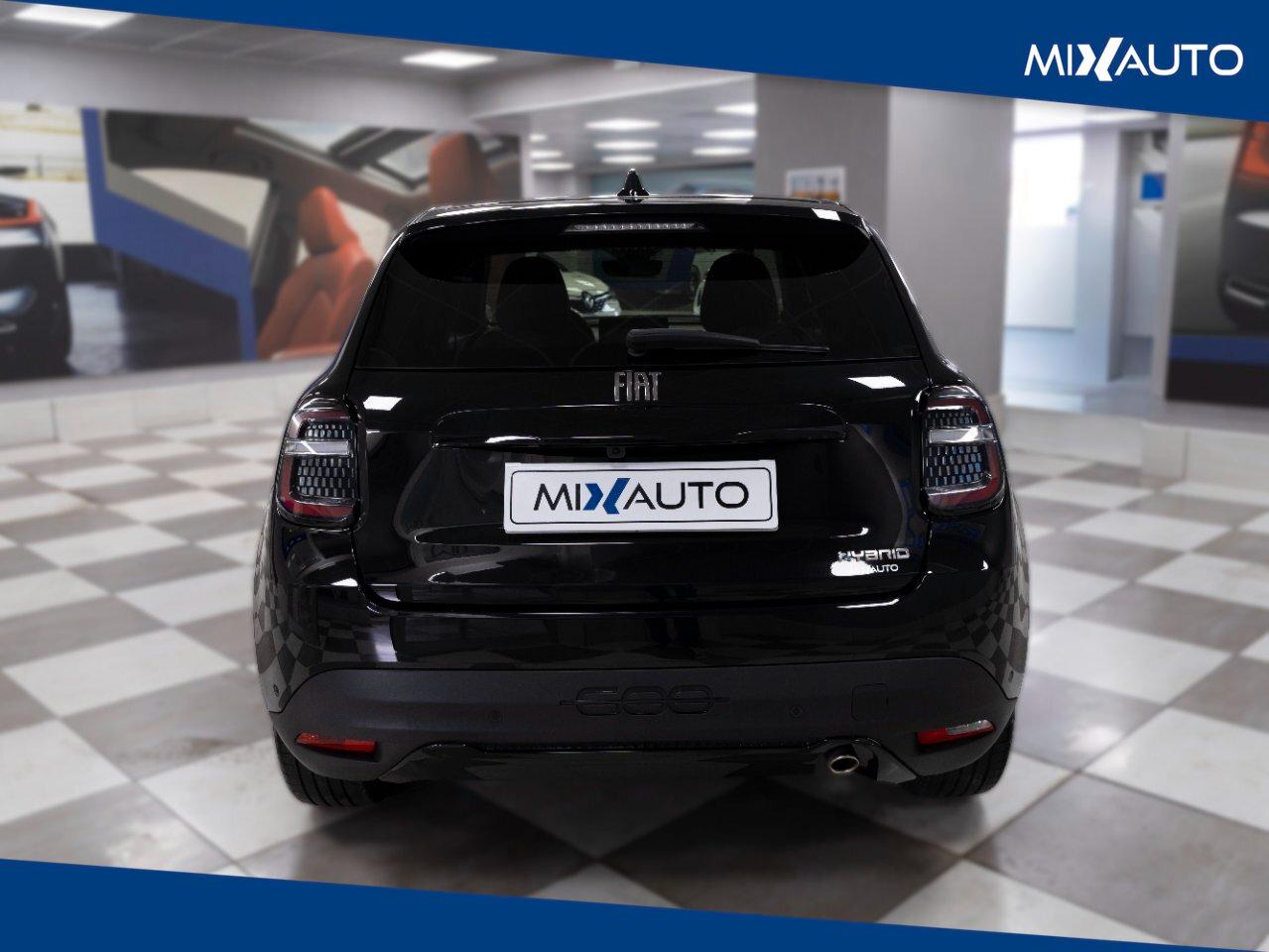 Fiat 600 1.2 Hybrid La Prima 110CV Auto