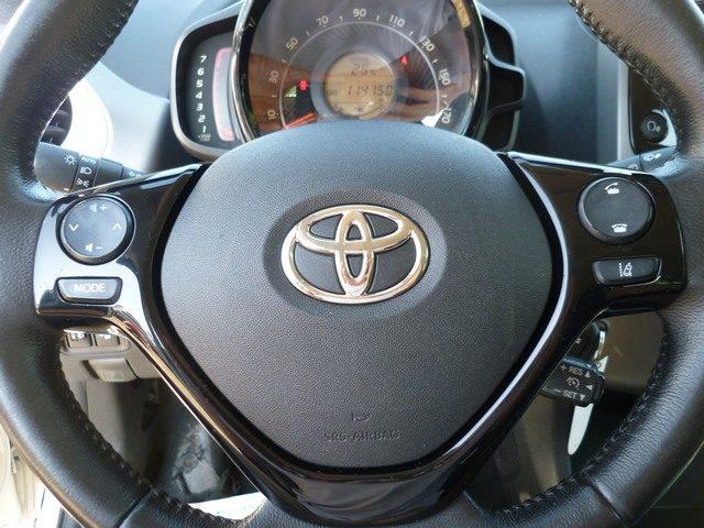 TOYOTA Aygo 1.0 VVT-i 72 CV 5 porte x-business