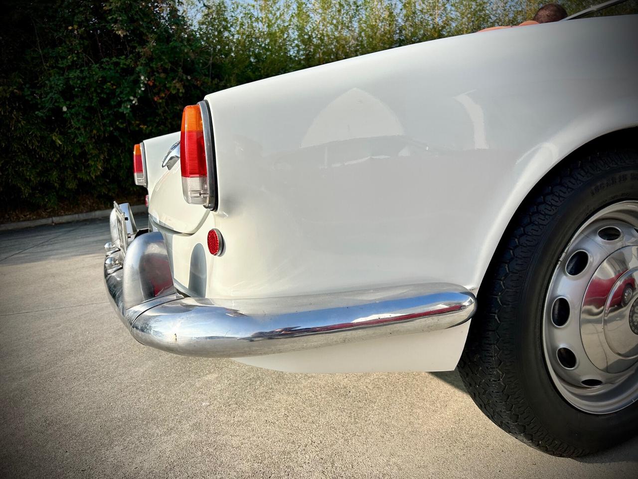 Alfa Romeo Giulietta Spider 1.3 LITRI BIALBERO - STILE PININ FARINA