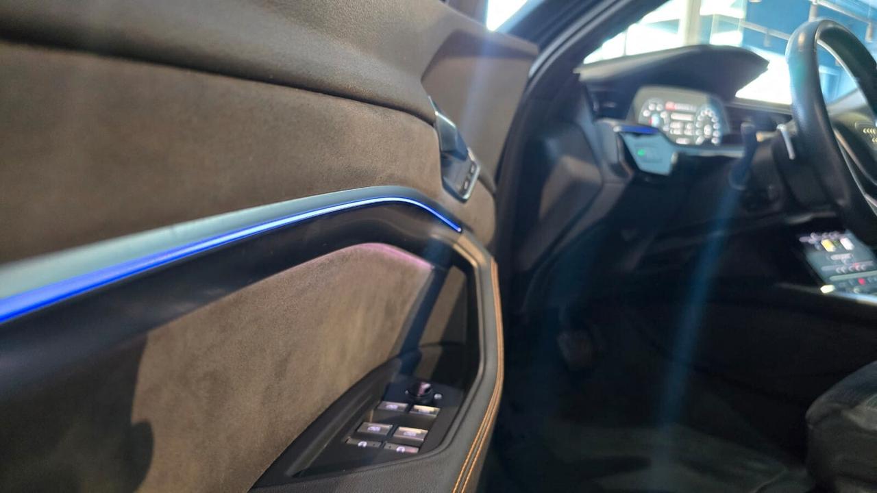 Audi Q8 e-tron SPB 55 quattro