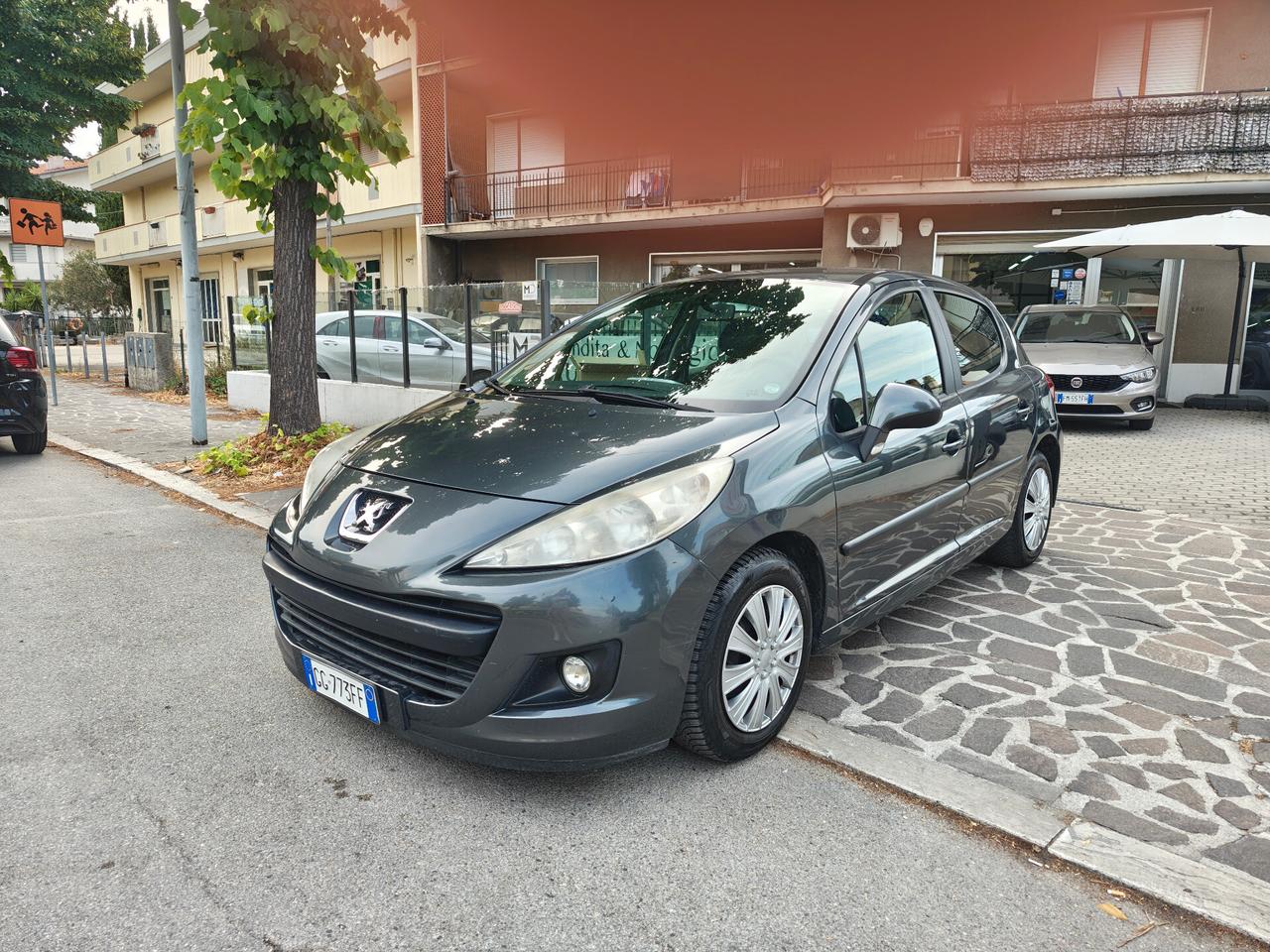 Peugeot 207 1.4 8V 75CV 5p. Energie Sport ECO GPL