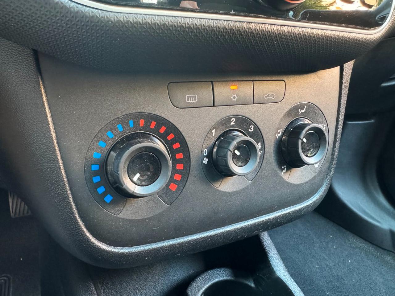 Fiat Punto 5 Porte Punto 5p 1.4 natural power Street 70cv E6