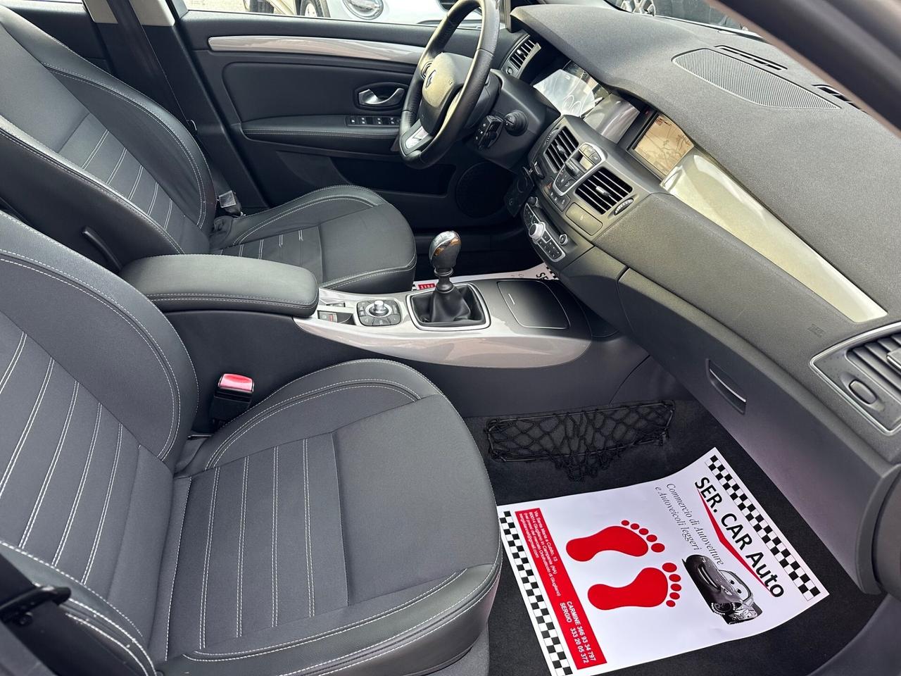 Renault Laguna 2011 2.0 dCi 150CV SporTour Nav