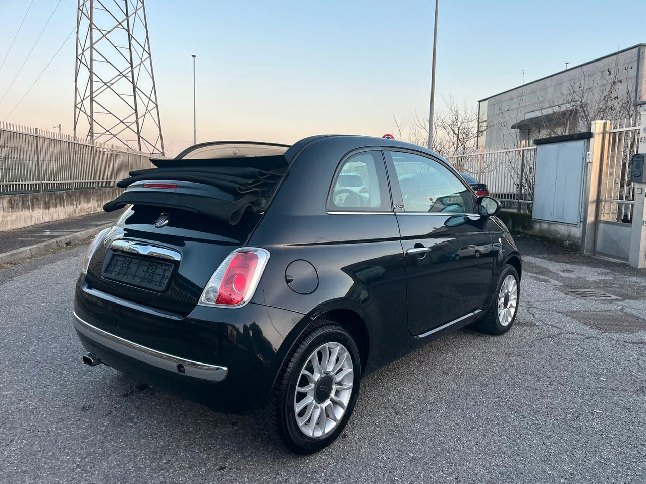 Fiat 500C 1200 CABRIO TOTAL BLACK