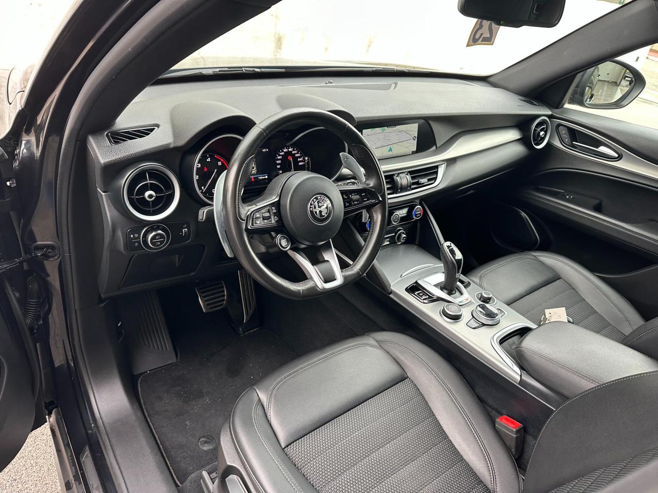 Alfa Romeo Stelvio 2.2 t Sprint Q4 190cv auto