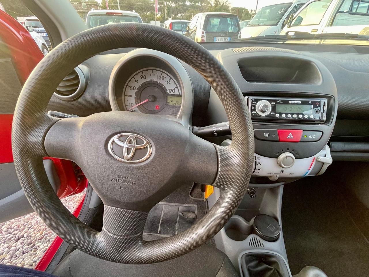 Toyota Aygo 1.0 12V VVT-i 5 porte Sound