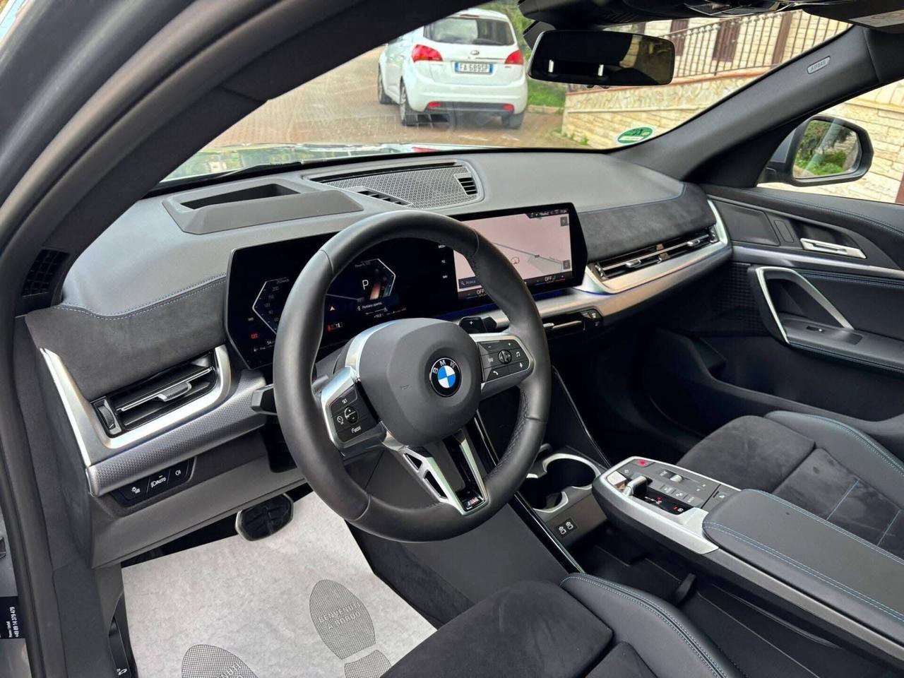 .. Bmw X2 sDrive 18d\