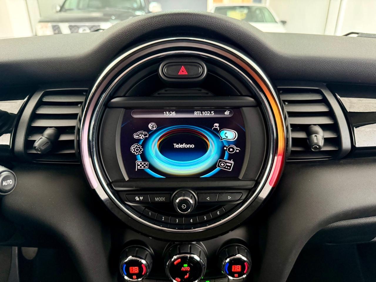 Mini 1.5 Cooper D 5 porte