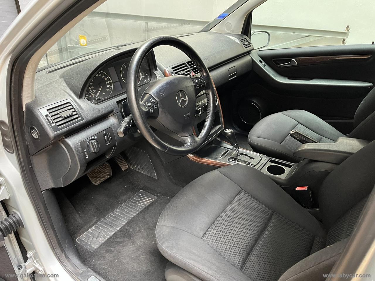 MERCEDES-BENZ A 170 Avantgarde