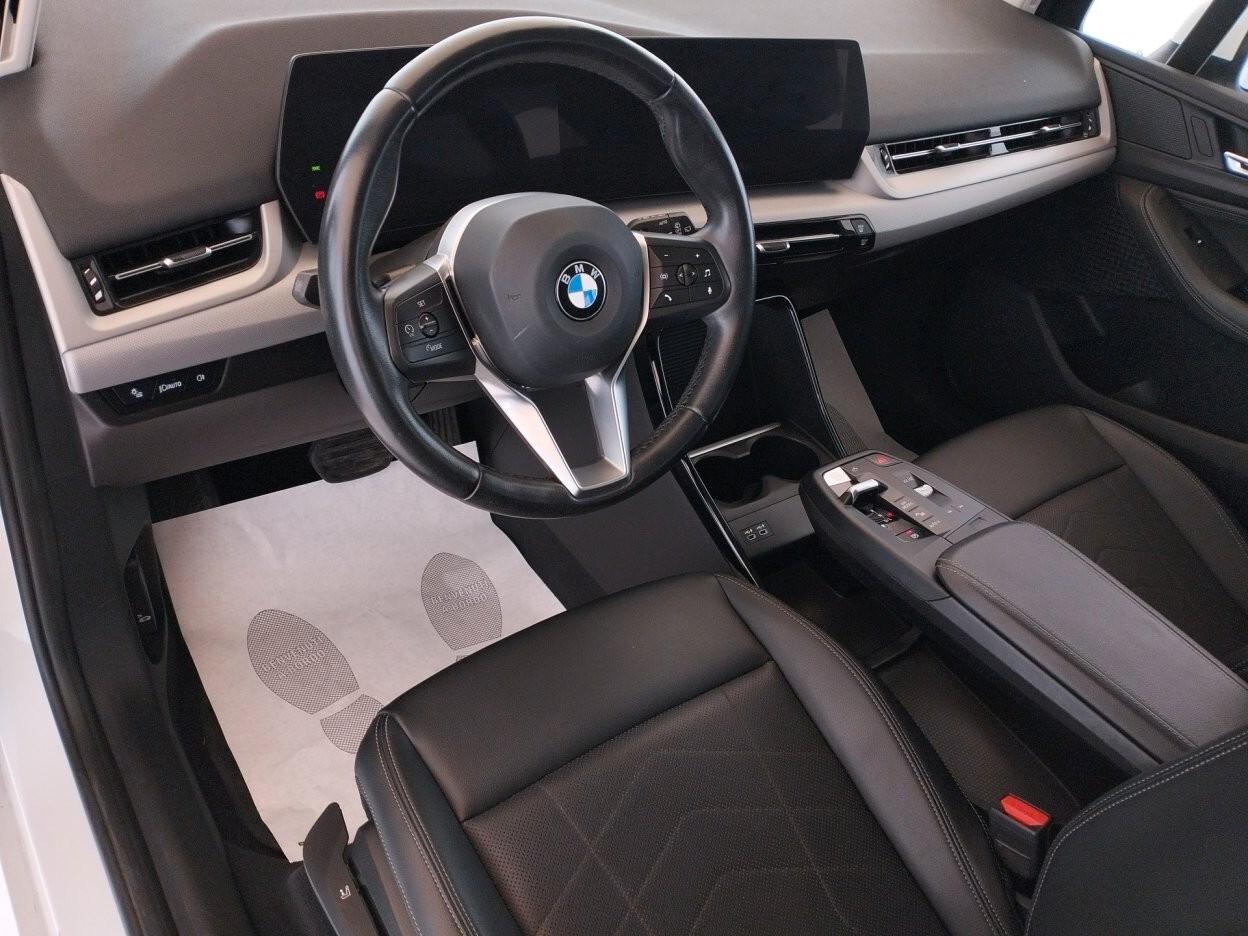 BMW 218d Active Tourer auto