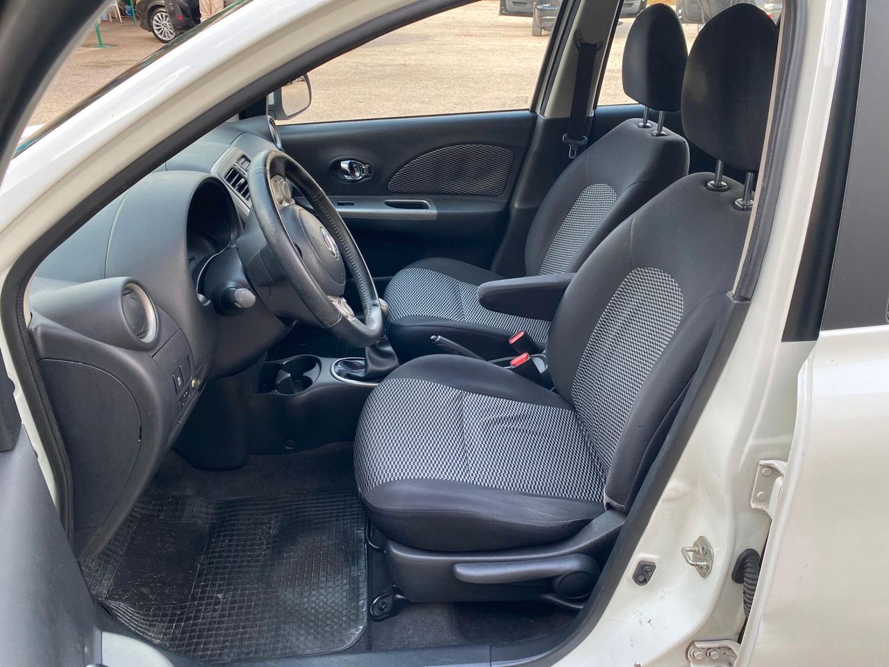 Nissan Micra 1.2 benz 5 porte Tekna full nuova 2014