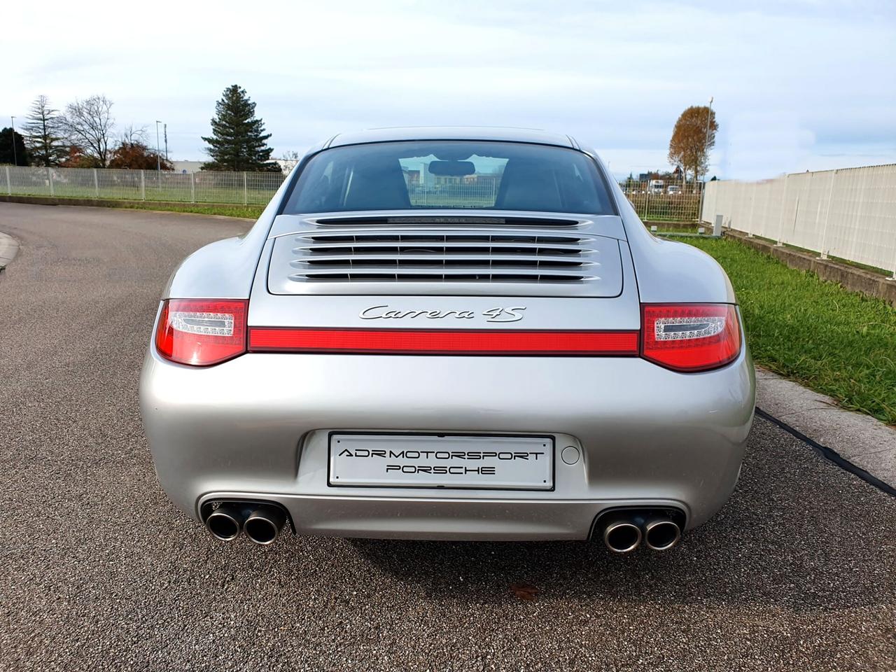 Porsche 911 997.2 Carrera 4S Coupé