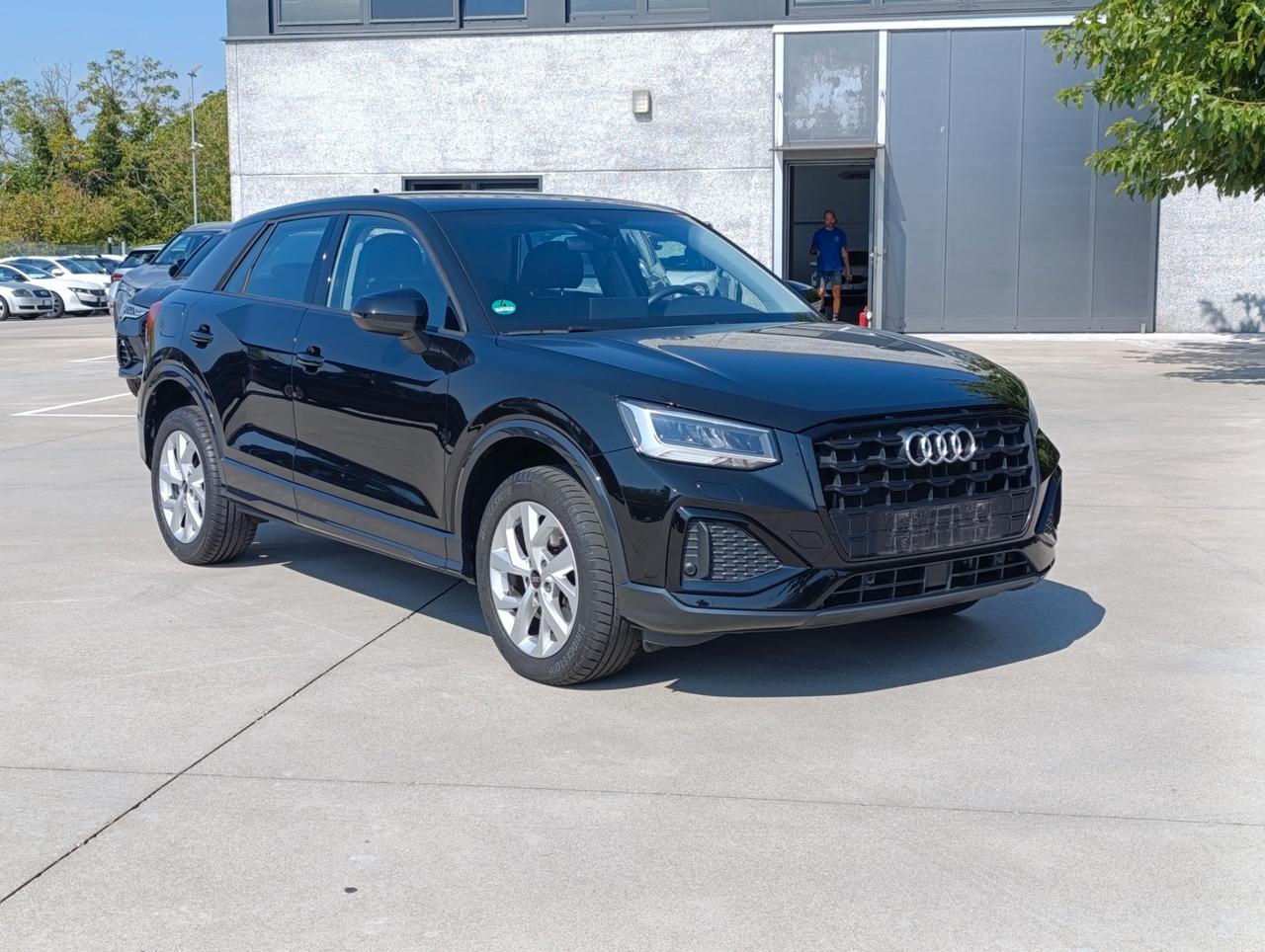 Audi Q2 35 2.0 tdi Business Advanced s-tronic