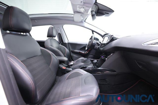 PEUGEOT 2008 1° SERIE PURETECH TURBO 110 EAT6 S&S GT LINE