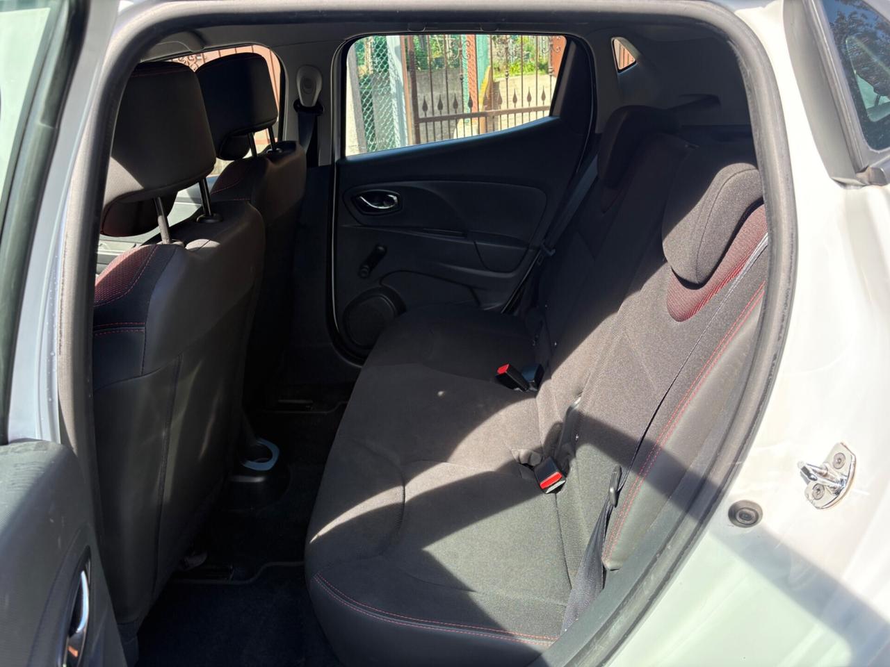 Renault Clio 1.2 75CV GPL NEOPATENTATI