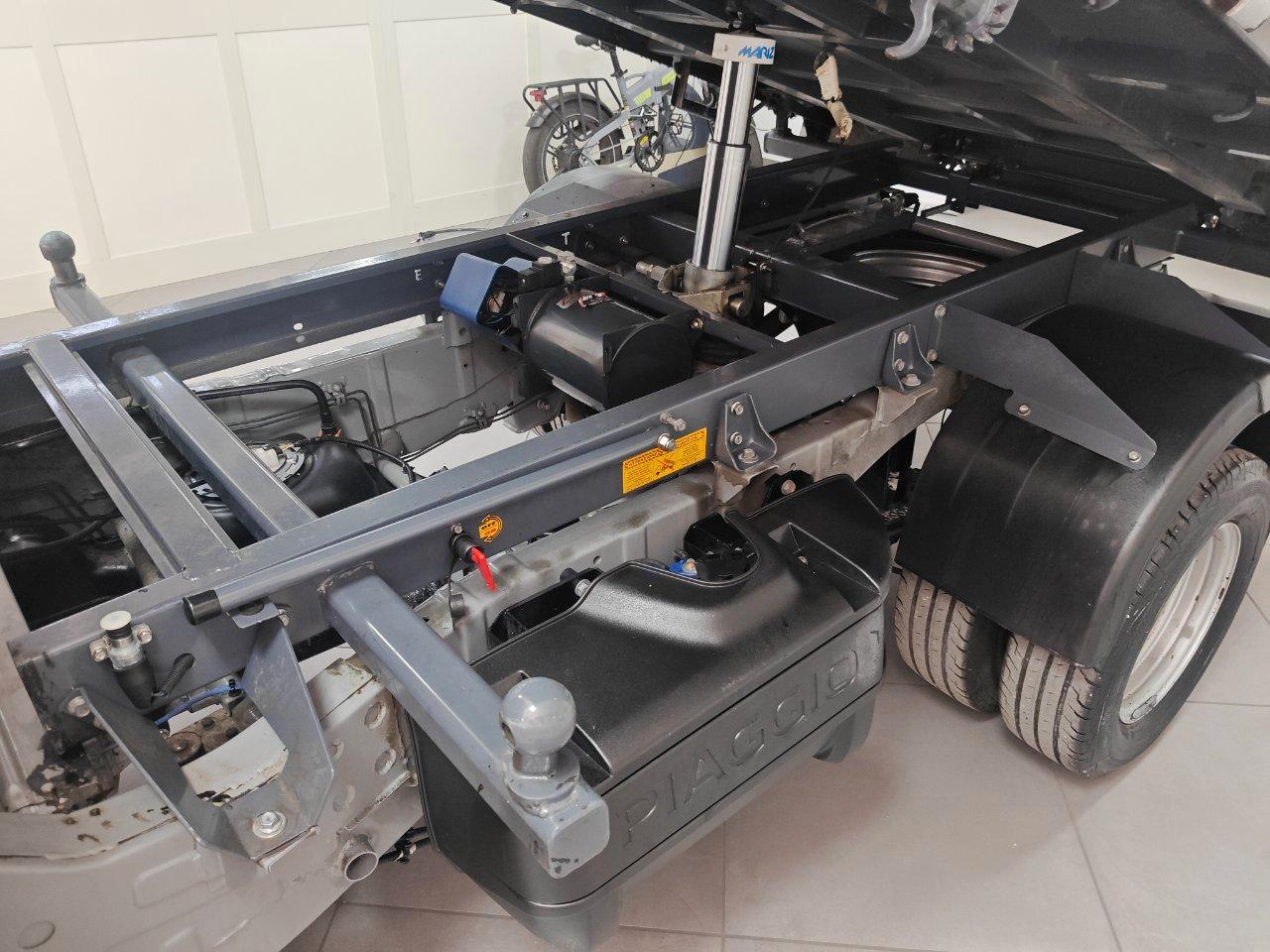 PIAGGIO Porter NP6 LPG short range 3000 pianale ribaltabile Top r.gem.