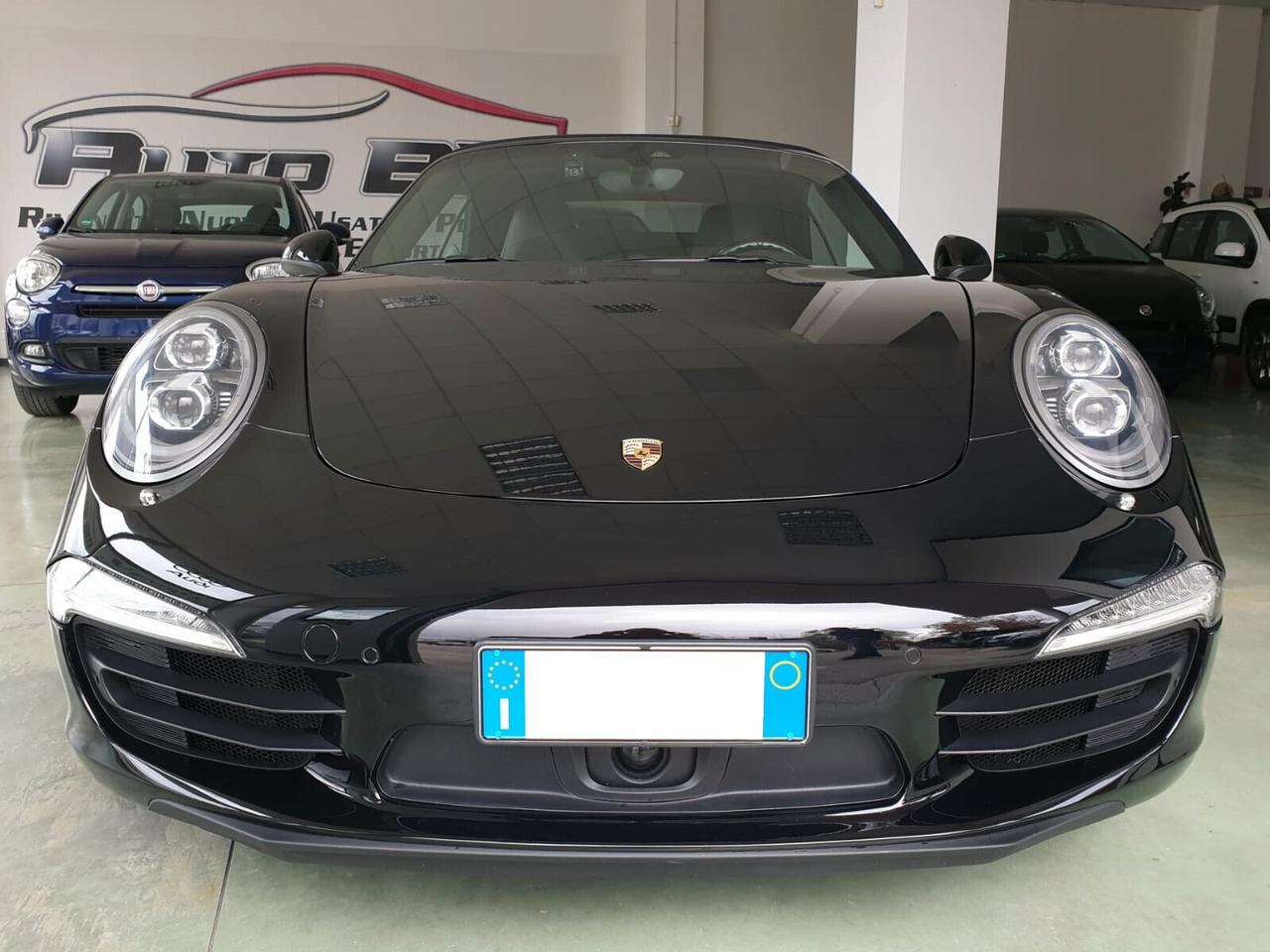 Porsche 911 3.4 Carrera 4 Cabriolet