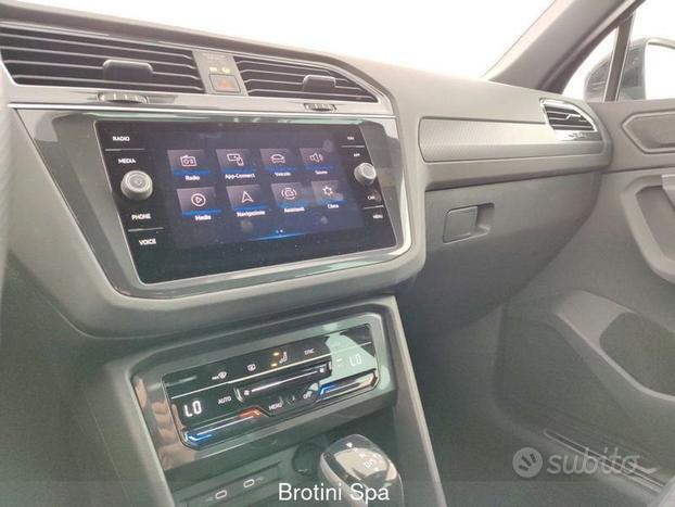 Volkswagen Tiguan 2.0 TDI 150CV SCR DSG R-Line