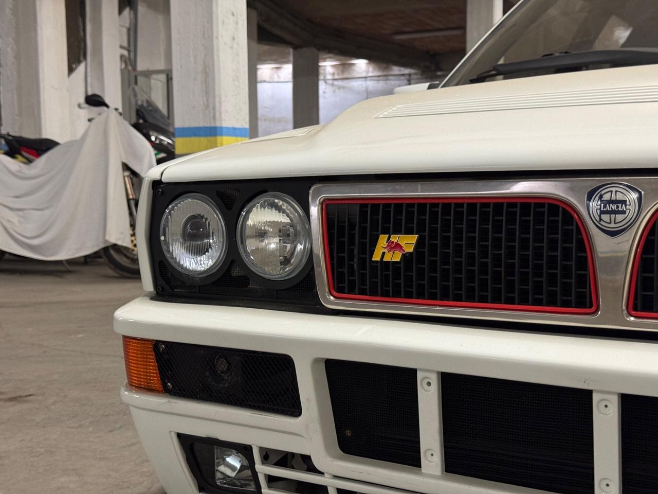 Lancia Delta 2.0i.e. turbo 16V HF integrale