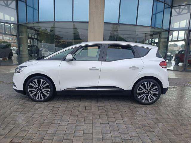 RENAULT Scenic Scénic Blue dCi 120 CV EDC CON ADATTAMENTO