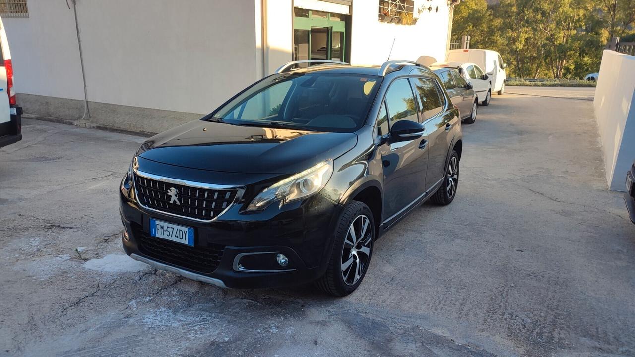 Peugeot 2008 BlueHDi 100 Allure