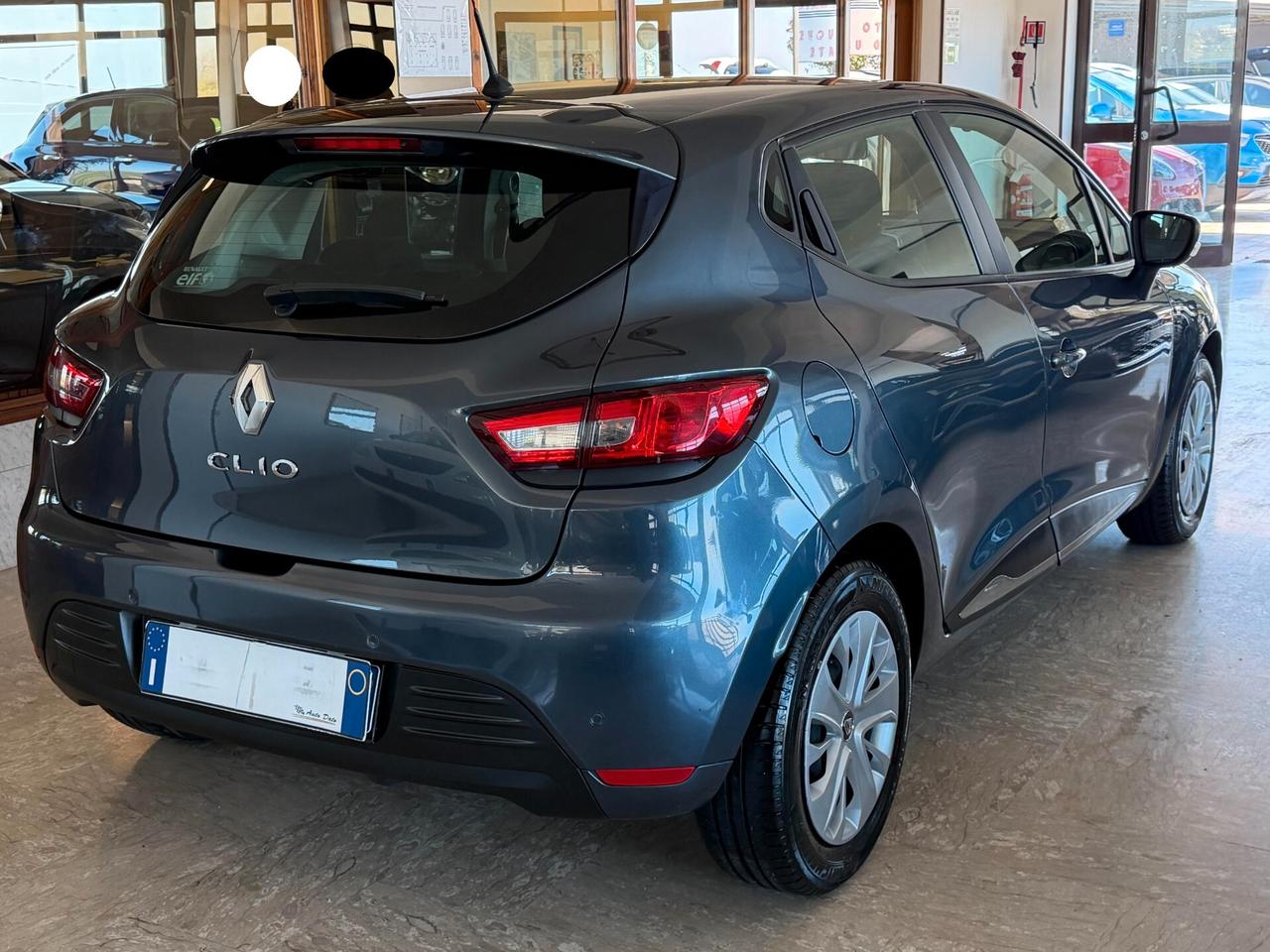 Renault Clio 1.5 DCI 90 cv. ENERGY BUSINESS (Nav)