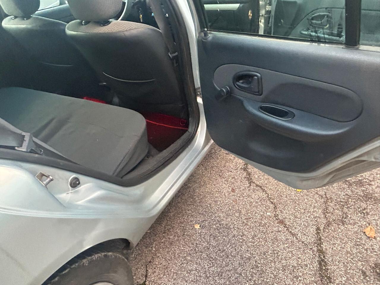 Renault Clio 1.2 16V benzina 5 porte