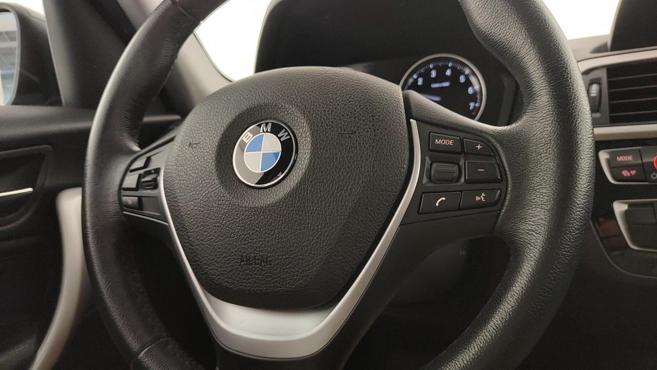 BMW BMW 118i Advantage 5p auto