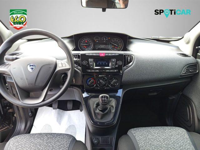 LANCIA Ypsilon 1.0 FireFly 5 porte S&S Hybrid Silver