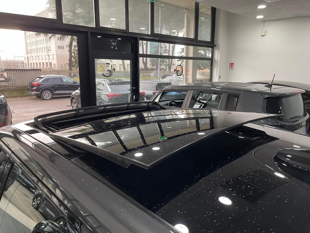 Land Rover Range Rover Evoque Dynamic SE Tetto Navi C.20 BlackPack NEW MODEL