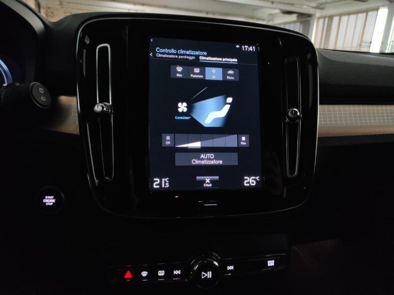 VOLVO XC40 (2017-->) - XC40 T4 Recharge Plug-in Hybrid automatico Core