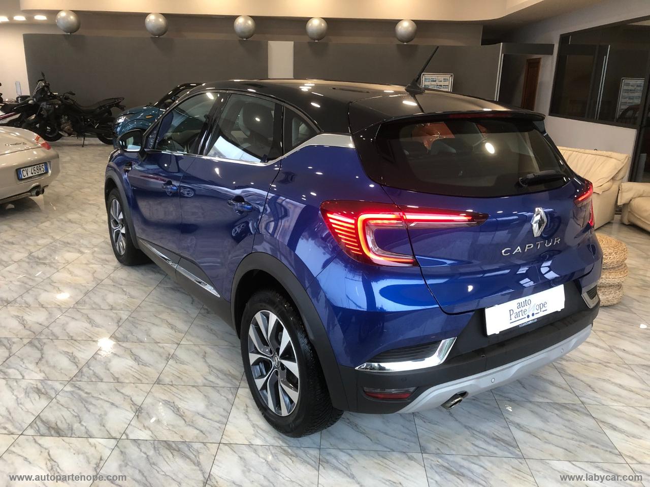 RENAULT Captur TCe 12V 100 CV Intens