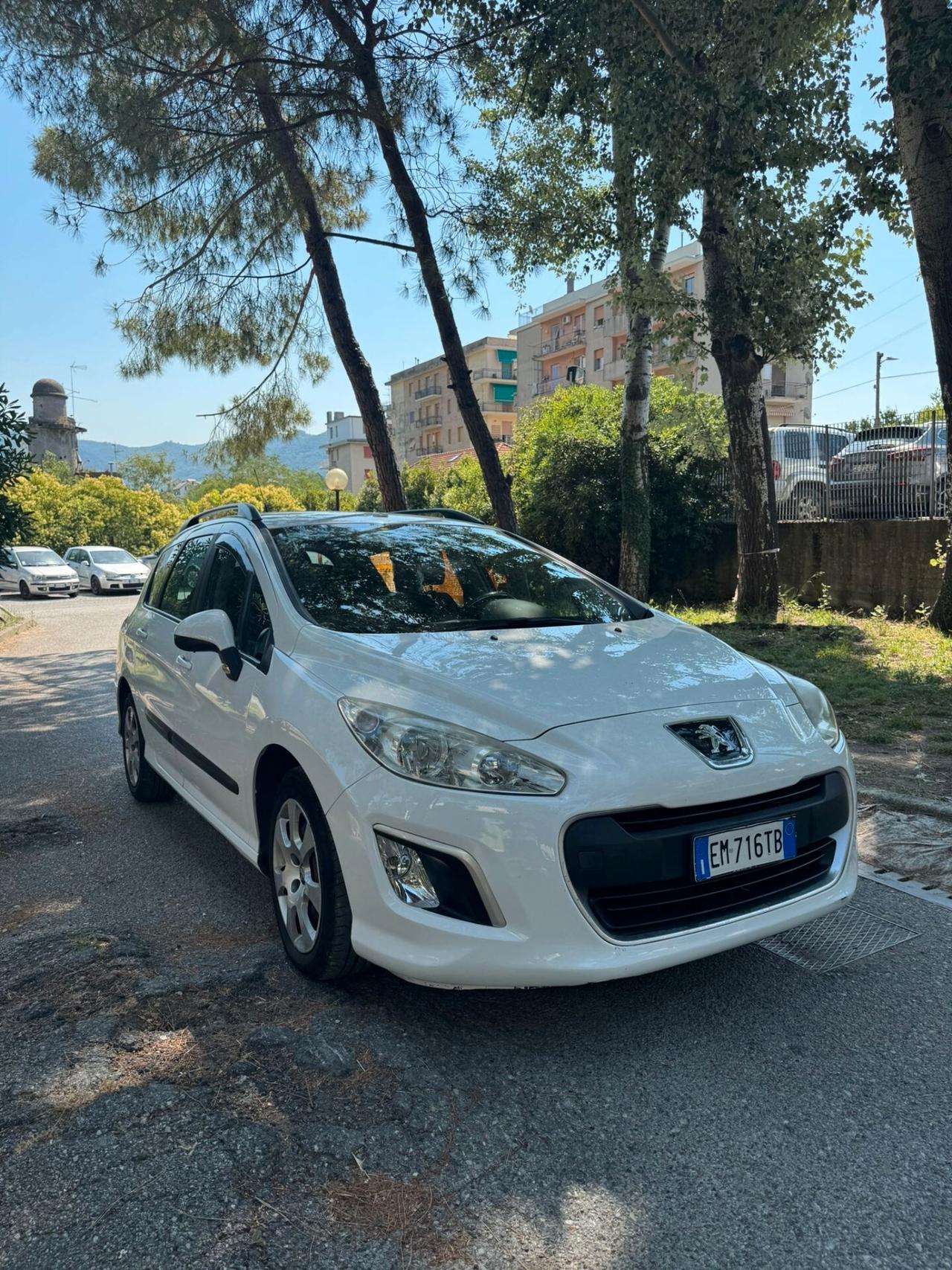 Peugeot 308 1.6 8V HDi 93CV SW Business