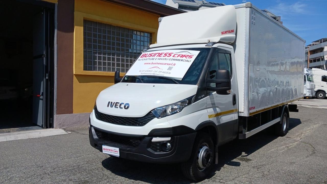 IVECO DAILY 60C17 2.3 HPI CAB. CON SPONDA POST. CARICATRICE - LUNGH. CARICO 6 MT.