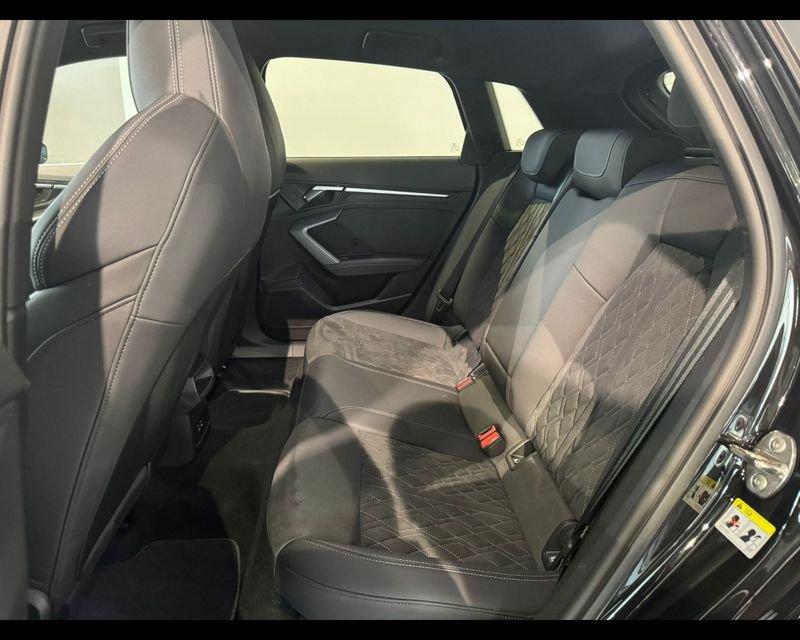 Audi A3 4ª serie SPB 35 TDI S tronic S line edition