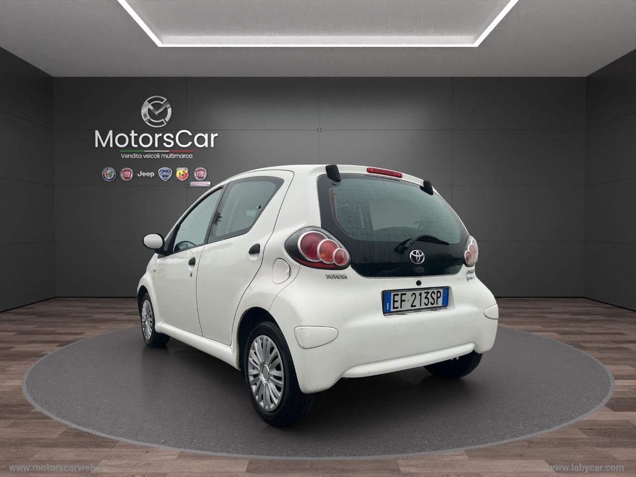 TOYOTA Aygo 1.0 12V VVT-i 5p. Deep Ocean Conn.