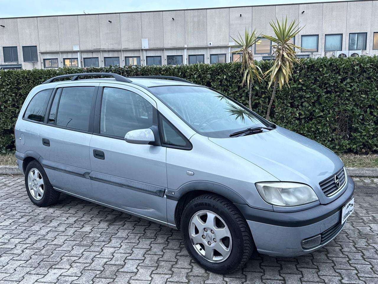 Opel Zafira 1.8 16V GPL 7POSTI FUNZIONANTE !