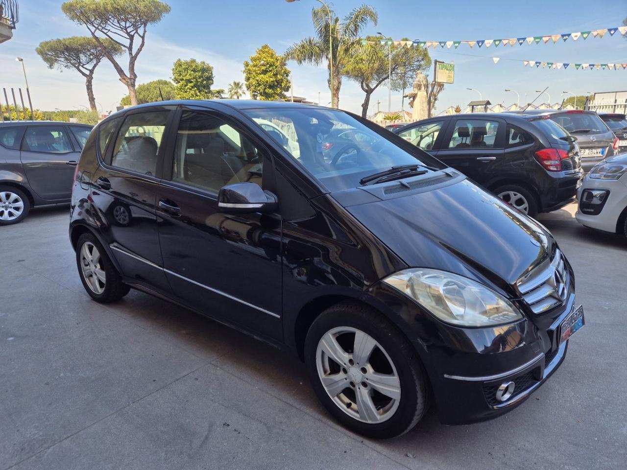 Mercedes-benz A 150 BlueEFFICIENCY Avantgarde