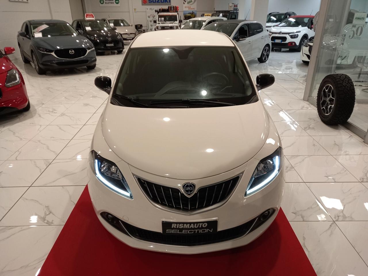 Lancia Ypsilon 1.0 FireFly 5 porte S&S Hybrid Ecochic A. Ferretti