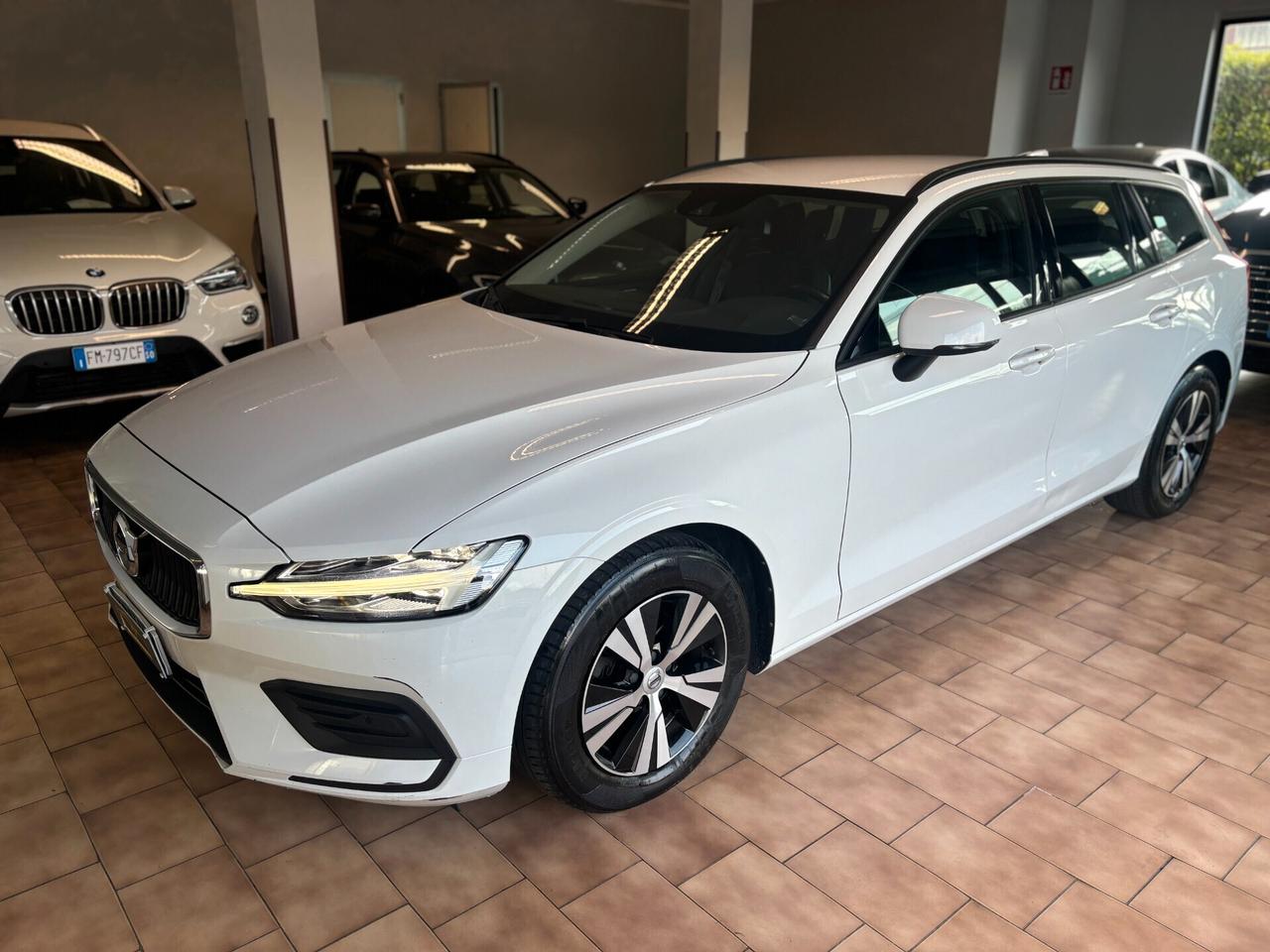 Volvo V60 2.0 d3 Business geartronic *UNICOPRO*NAVI