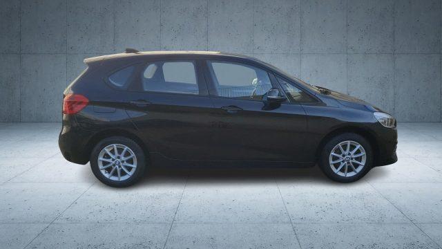 BMW 218 i Active Tourer Advantage