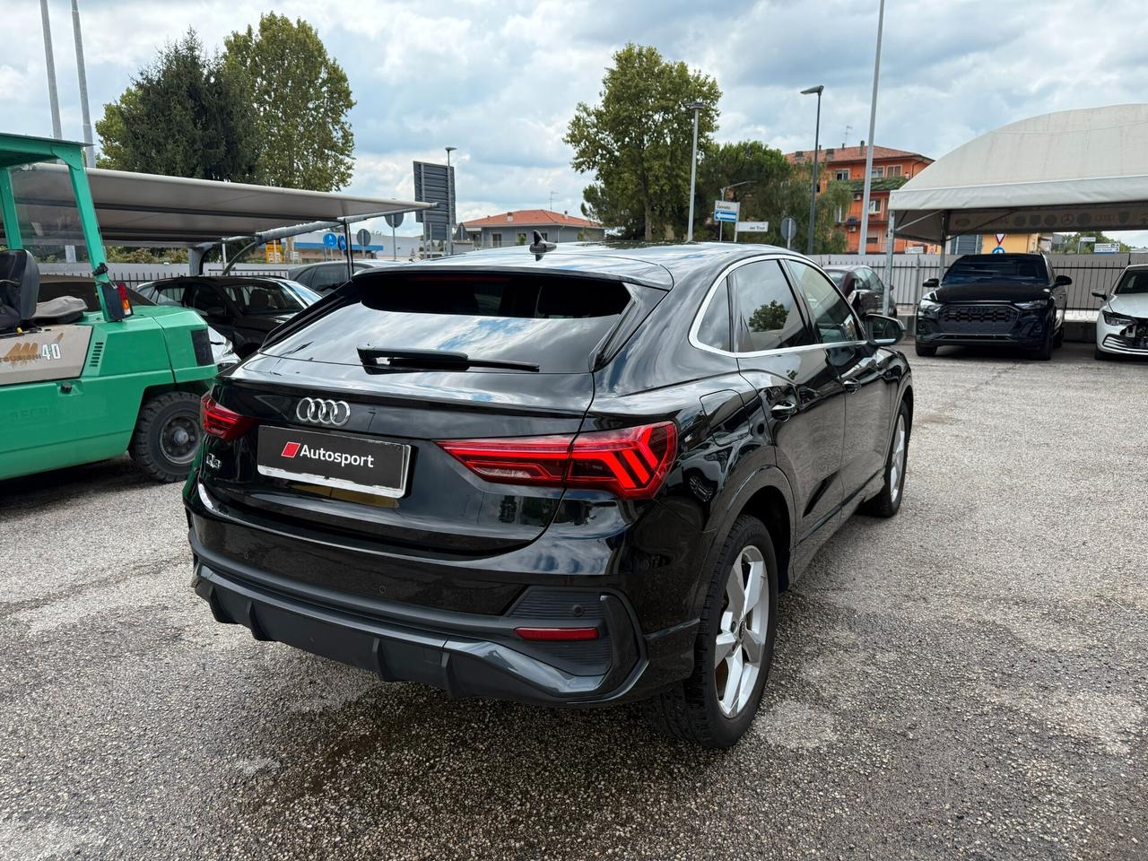 Audi Q3 35 TFSI S tronic line edition PLUG IN ! INCIDENTATA
