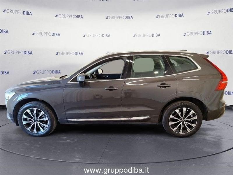 Volvo XC60 II 2022 2.0 b4 Plus Dark awd auto