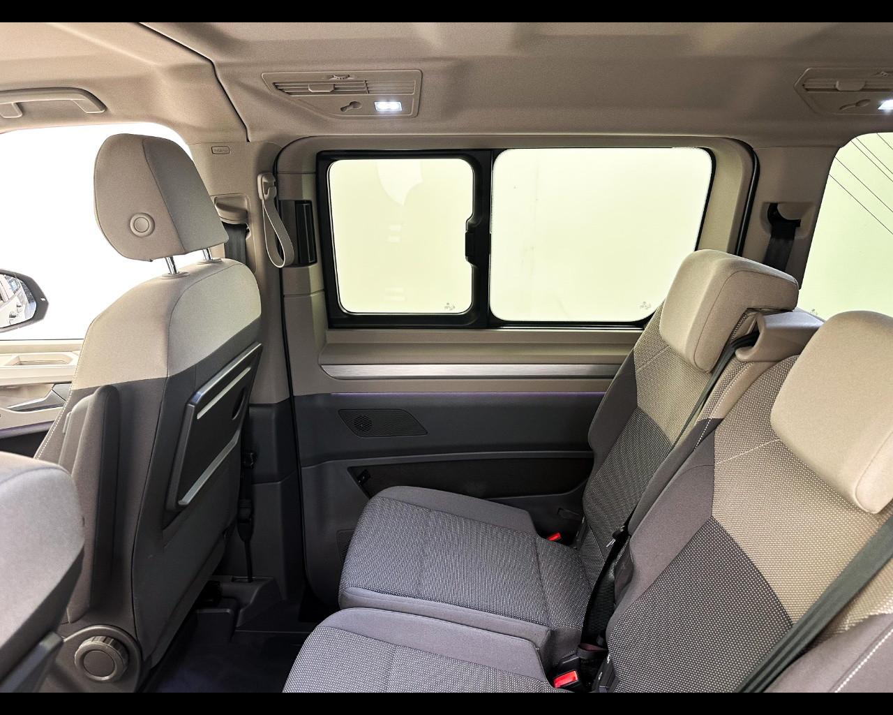 VOLKSWAGEN Multivan 2.0 TDI 150CV DSG Life