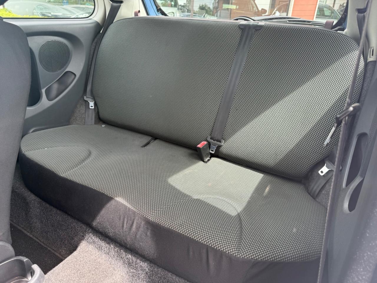 Nissan Micra 1.2 16V 65CV 3 porte Junior