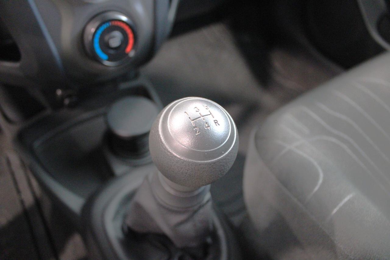 TOYOTA Yaris 1.0 benz. Now - 2010