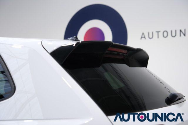 VOLKSWAGEN Polo 1.0 TSI DSG R-LINE AUTOMATICA NEOPATENTATI