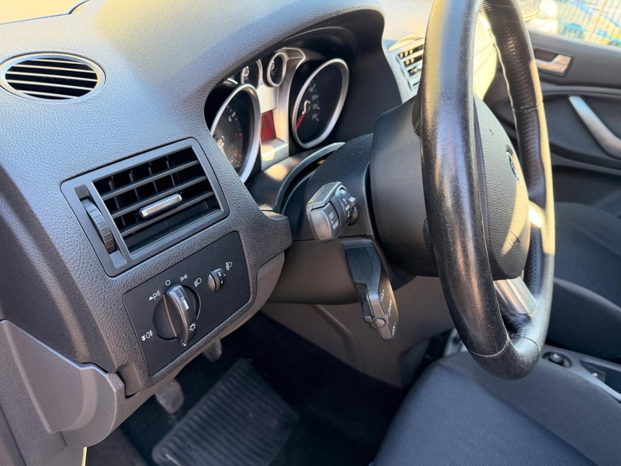 Ford C-Max 1.6 TDCi 90 CV Titanium