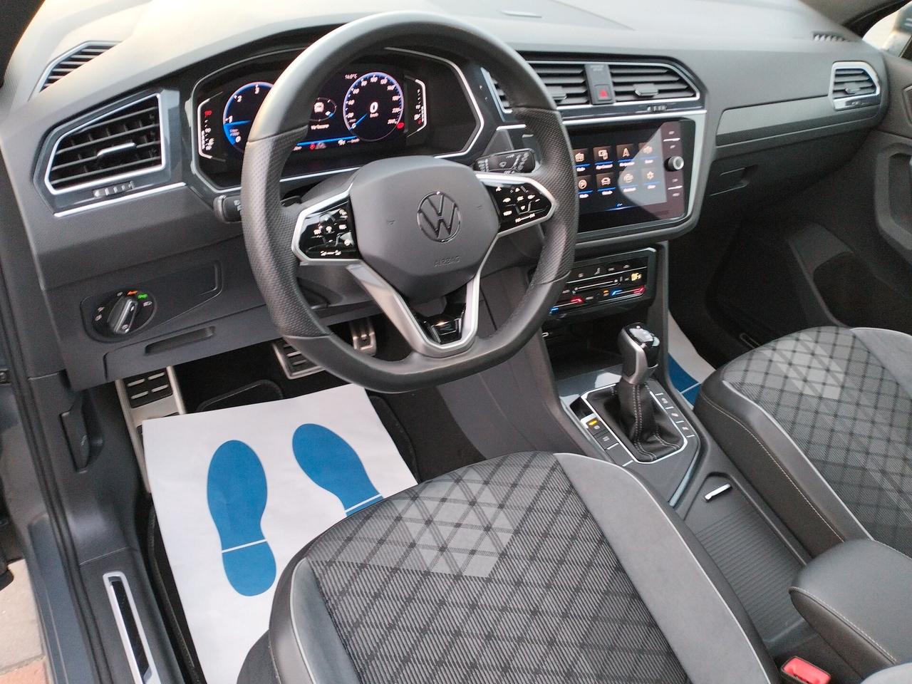 Volkswagen Tiguan 2.0 TDI 150 CV SCR DSG R-Line